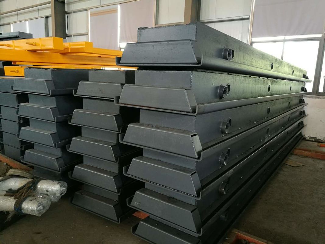 Length 6000mm Autoclave Side Plate for carrying wheel