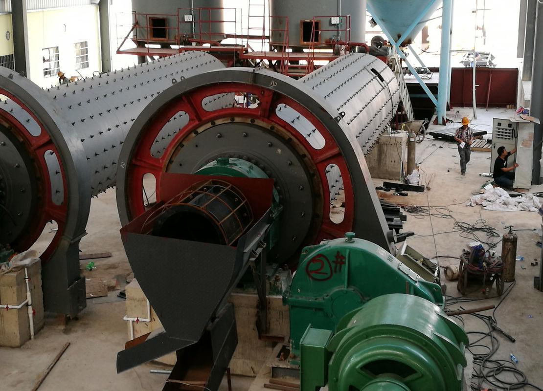 SGS Cylindrical Rotating Ball Mill Machine For Crushing Material